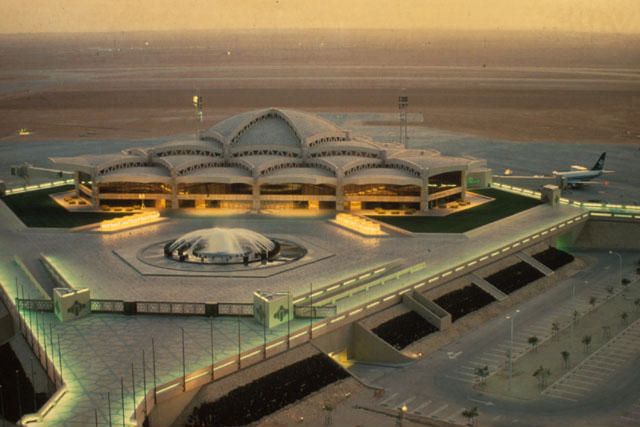  مطـــــــار الملك خالـــــــــــد الدولـــــــــــــــــــي